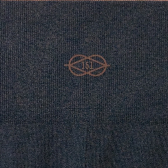 One of my favorite pair of aqua colored yoga pants - Picture 4 of 5